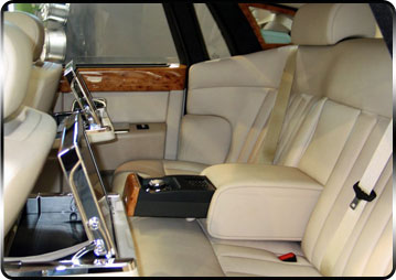 Rolls Royce Phantom Silver Interior